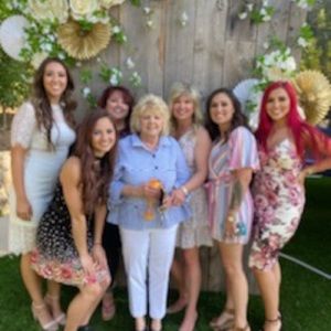 Meet your Posher, Sandra